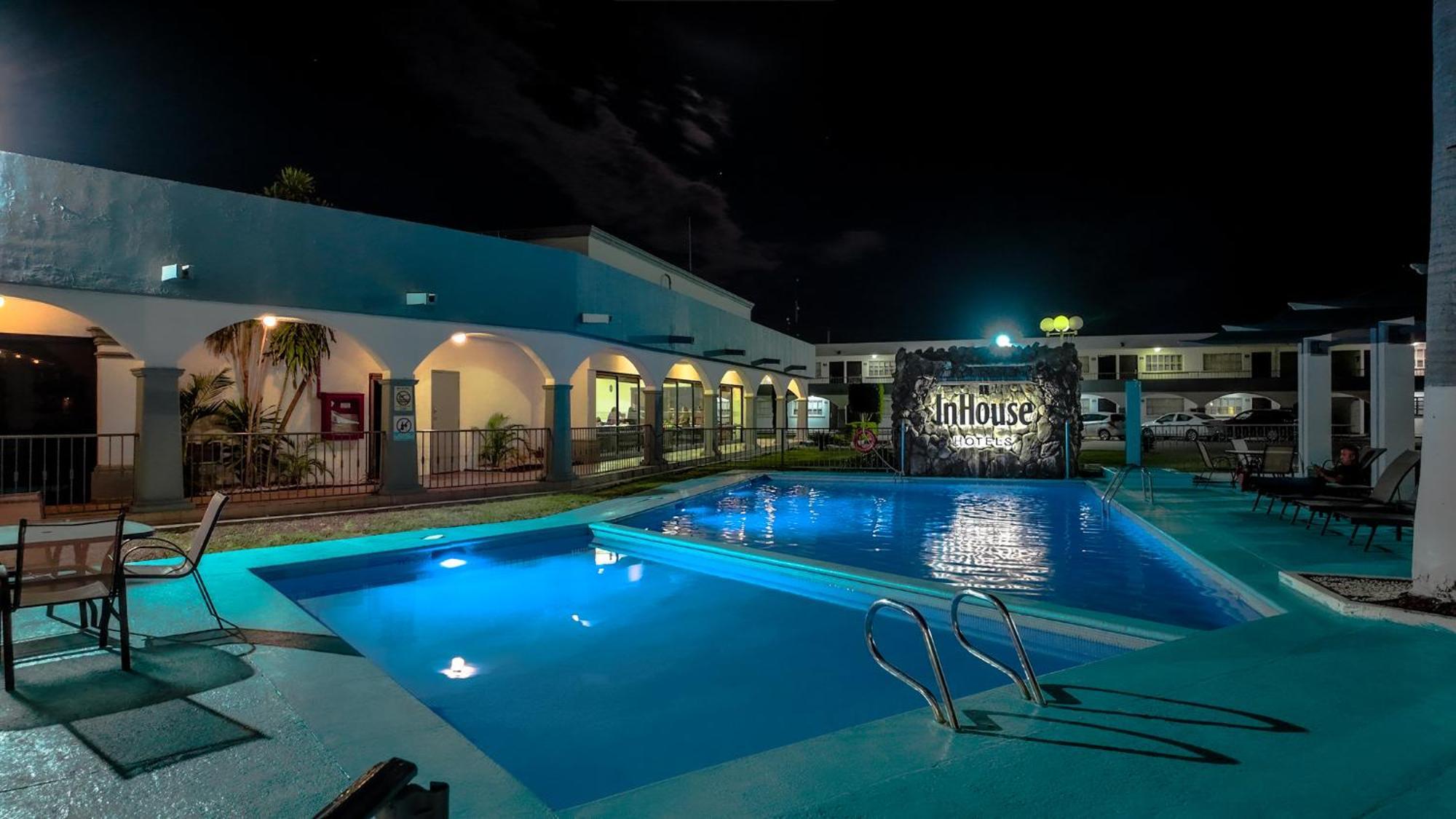 Inhouse Obregon Hotel Ciudad Obregon Bagian luar foto